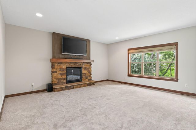 16074 Rhinestone Street NW, Ramsey, MN 55303