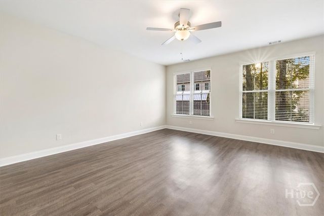 8 Oak Alley, Guyton, GA 31312