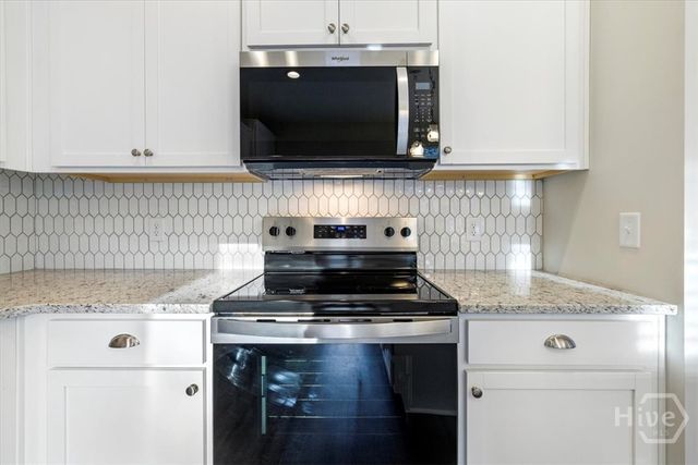 8 Oak Alley, Guyton, GA 31312