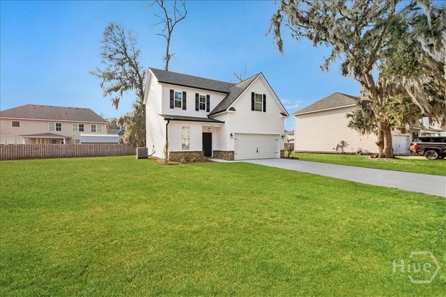 8 Oak Alley, Guyton, GA 31312