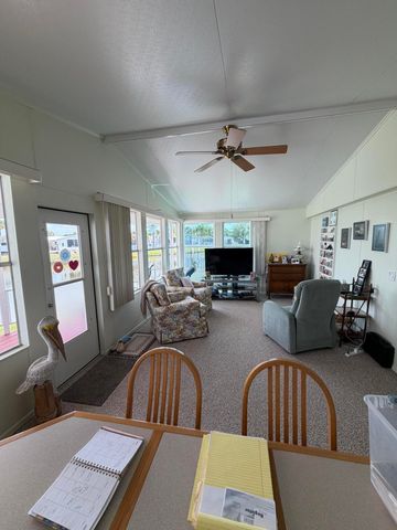 6473 SE 53rd Street, Okeechobee, FL 34974