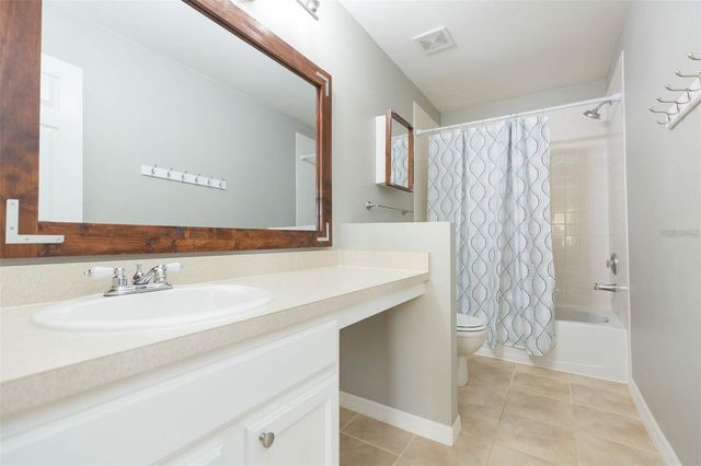 4220 WINDING RIVER WAY, Land O Lakes, FL 34639