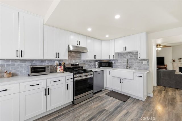15612 Hillview, Granada Hills, CA 91344