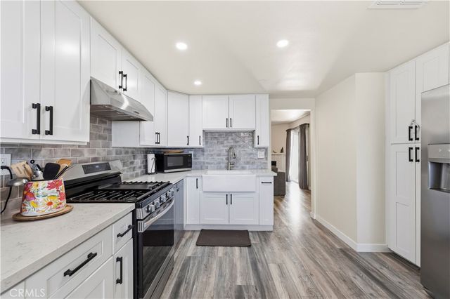 15612 Hillview, Granada Hills, CA 91344