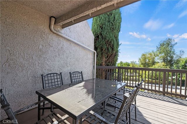 15612 Hillview, Granada Hills, CA 91344
