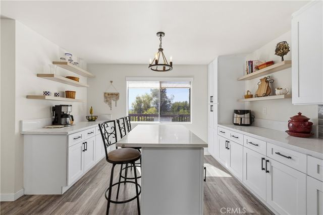 15612 Hillview, Granada Hills, CA 91344