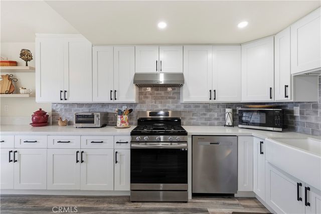 15612 Hillview, Granada Hills, CA 91344