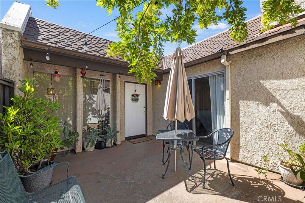 15612 Hillview, Granada Hills, CA 91344 — photo 2