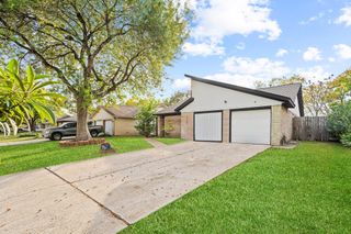 3823 Shadow Trail, Houston, TX 77084