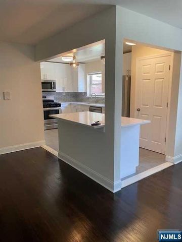280-320 Oak Street 290D, Ridgewood, NJ 07450