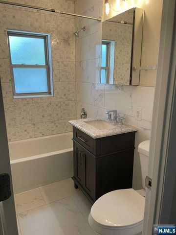 280-320 Oak Street 290D, Ridgewood, NJ 07450