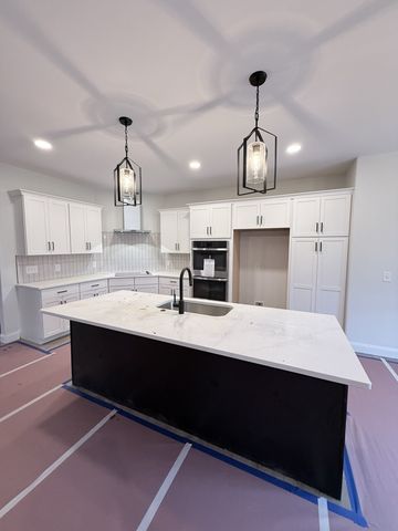 4025 Sadie Grace Way, Clarksville, TN 37042