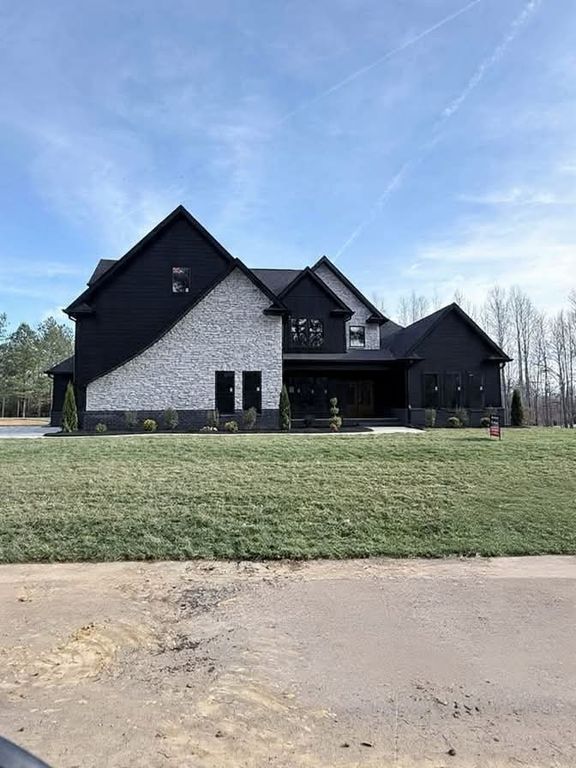 4025 Sadie Grace Way, Clarksville, TN 37042