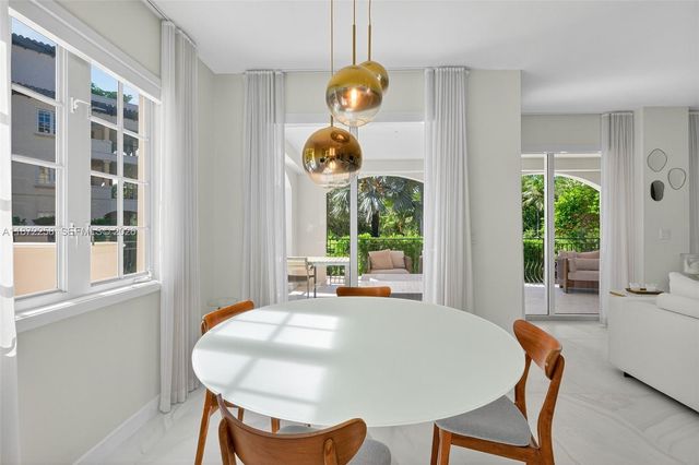 19217 Fisher Island Dr 19217, Miami Beach, FL 33109