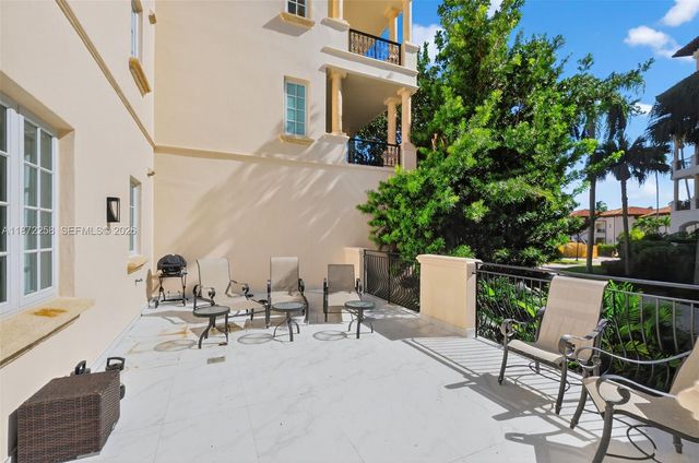 19217 Fisher Island Dr 19217, Miami Beach, FL 33109