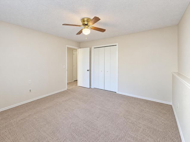 1122 Prairie Court S, Shakopee, MN 55379