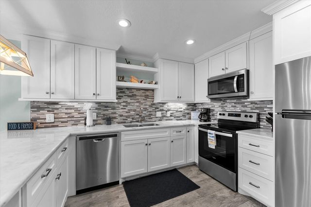12500 Melville Drive 104A, Montgomery, TX 77356
