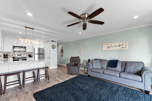 12500 Melville Drive 104A, Montgomery, TX 77356