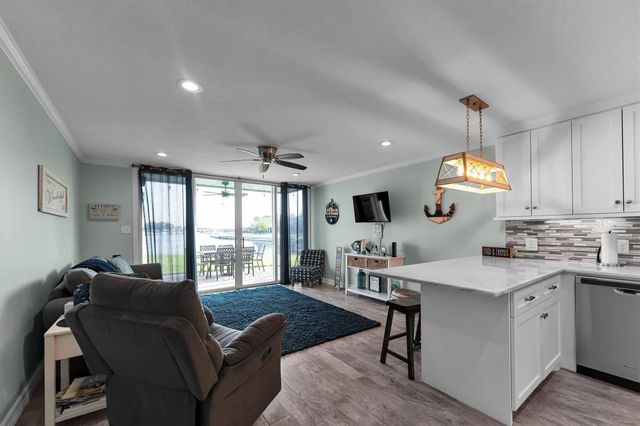 12500 Melville Drive 104A, Montgomery, TX 77356