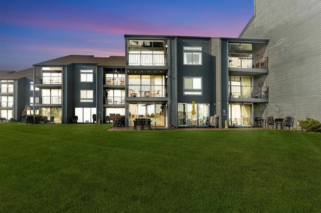 12500 Melville Drive 104A, Montgomery, TX 77356