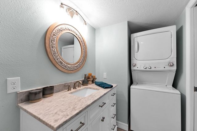 12500 Melville Drive 104A, Montgomery, TX 77356