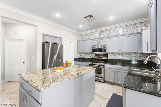 5906 Moon Garden Street, Las Vegas, NV 89148