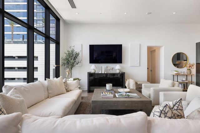 2710 Steel Street 704, Houston, TX 77098