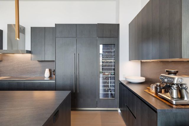 2710 Steel Street 704, Houston, TX 77098