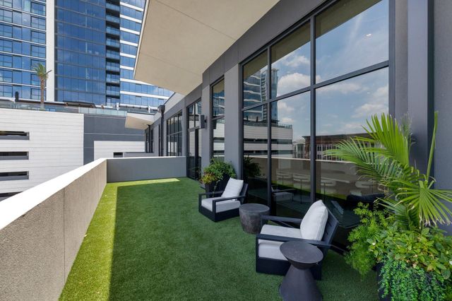 2710 Steel Street 704, Houston, TX 77098
