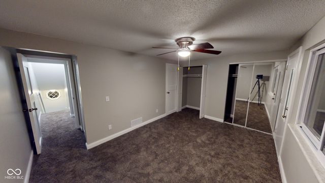 73 Trails End, Greenwood, IN 46142