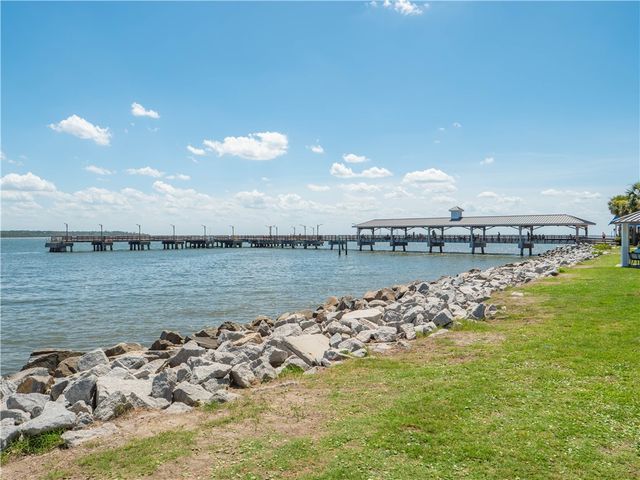 900 Mallery Street, St Simons Island, GA 31522