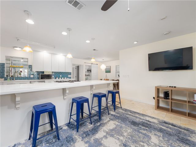 900 Mallery Street, St Simons Island, GA 31522