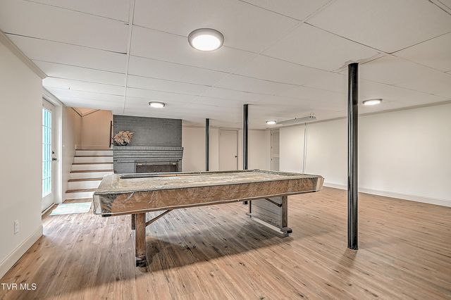 1708 Jackson Terrace, Johnson City, TN 37604