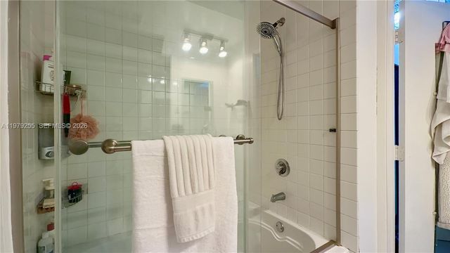 10 SW South River Dr 715, Miami, FL 33130