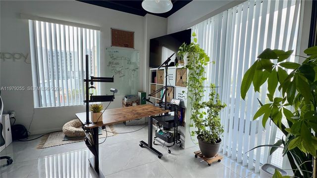 10 SW South River Dr 715, Miami, FL 33130