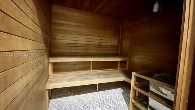 10 SW South River Dr 715, Miami, FL 33130