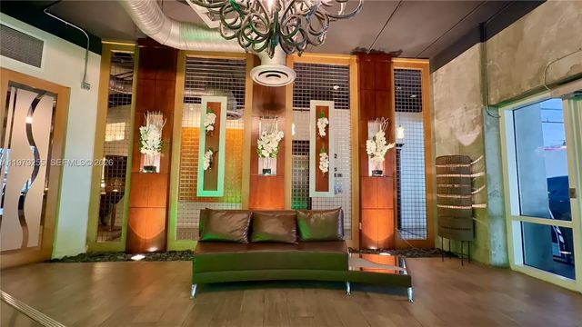 10 SW South River Dr 715, Miami, FL 33130