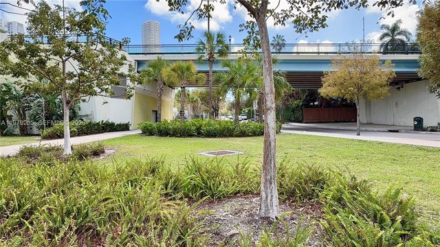 10 SW South River Dr 715, Miami, FL 33130