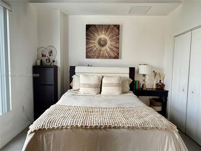 10 SW South River Dr 715, Miami, FL 33130