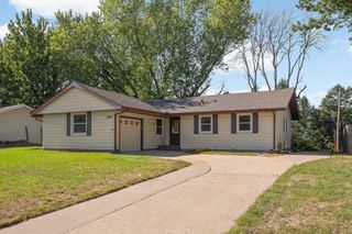 11748 Bittersweet Street NW, Coon Rapids, MN 55433