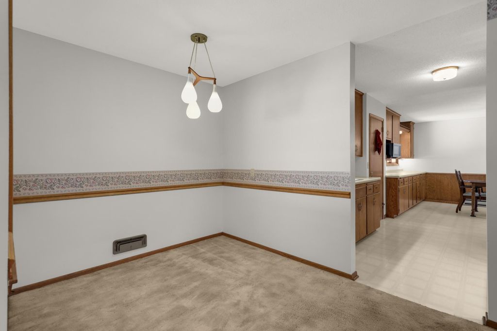 11748 Bittersweet Street NW, Coon Rapids, MN 55433 — photo 3
