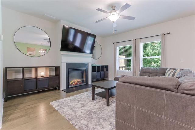 4543 Ashbrooke Trace, Stone Mountain, GA 30083