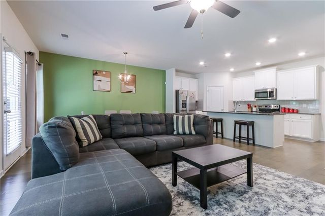 4543 Ashbrooke Trace, Stone Mountain, GA 30083