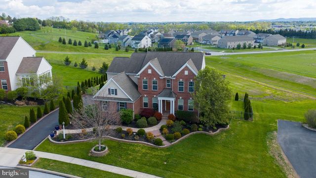 5 BELLA VISTA DRIVE, Mechanicsburg, PA 17050