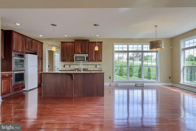 5 BELLA VISTA DRIVE, Mechanicsburg, PA 17050