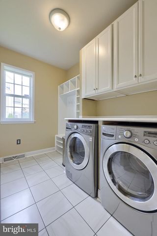 5 BELLA VISTA DRIVE, Mechanicsburg, PA 17050