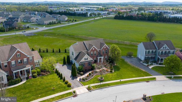 5 BELLA VISTA DRIVE, Mechanicsburg, PA 17050