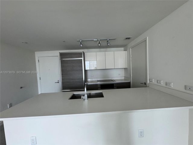 1100 S Miami Avenue 3509, Miami, FL 33130