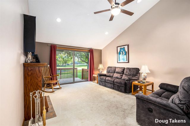 1355 Bent Tree Drive, Hudsonville, MI 49426