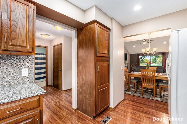 1355 Bent Tree Drive, Hudsonville, MI 49426